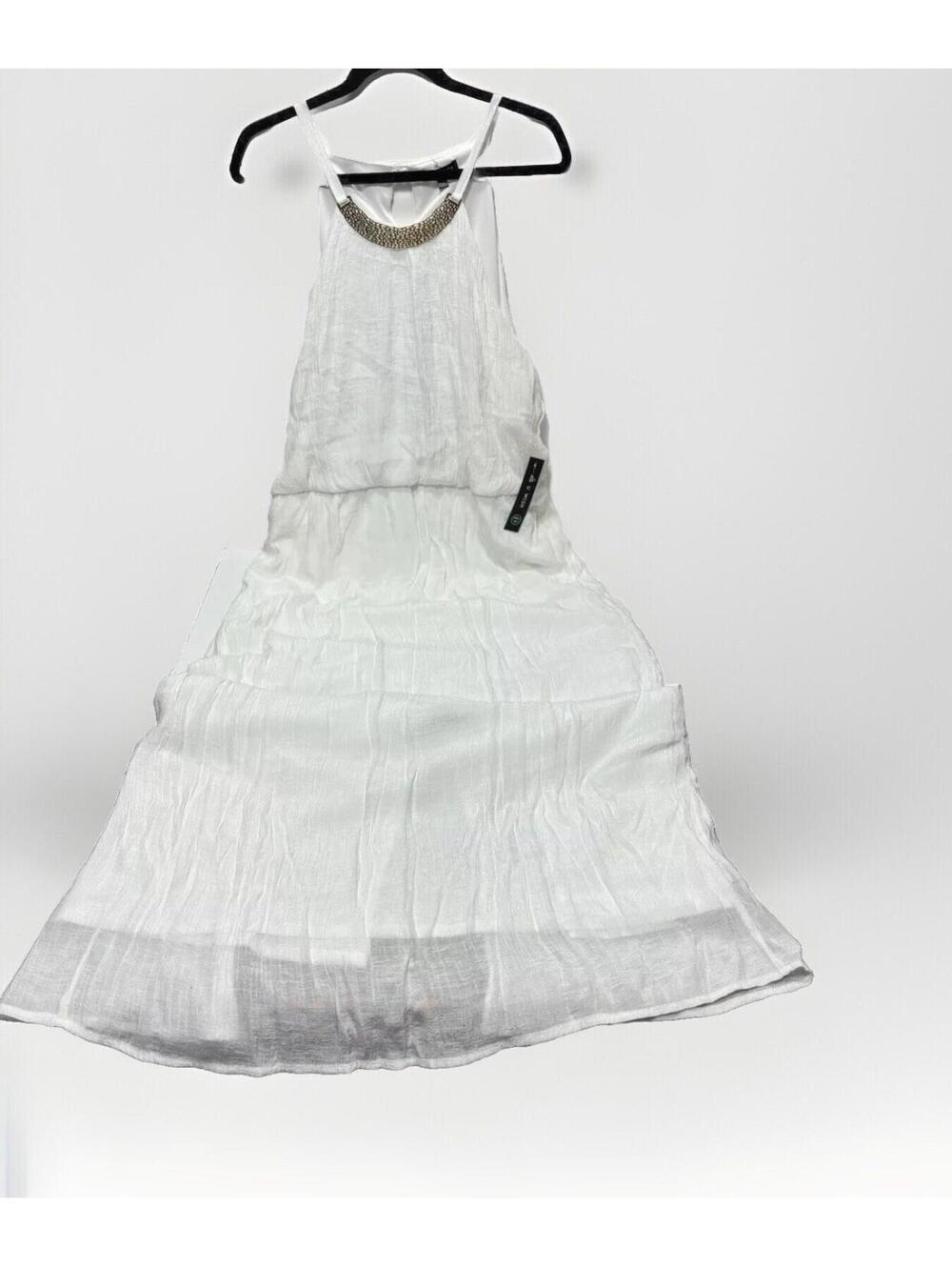 Plus Size 3X White Maxi Dress with Gold Accent Necklace for Summer Elegance New